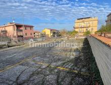 Altro in vendita a Roma Borghesiana - Valle Fiorita