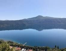 Foto Cometa 1 — Appartamento in vendita a Castel Gandolfo