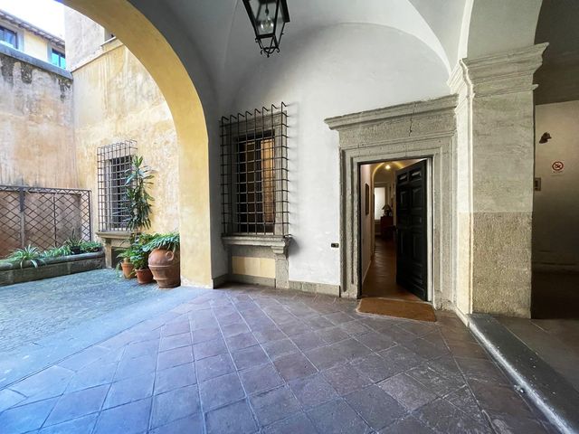 Palazzo Donarelli Ricci - Appartamento Unico nel Cuore di Roma