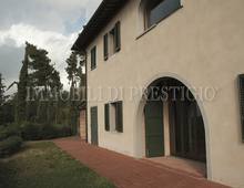Einfamilienhaus zum Verkauf in Palaia Usiglian Del Vescovo