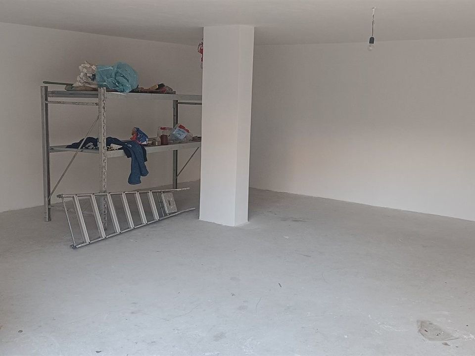 Mehr zum Verkauf in Rom