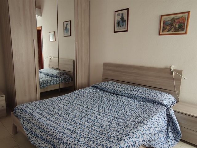 Trilocale con giardino e posto auto