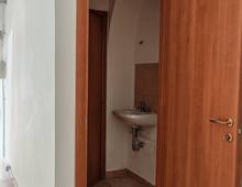 Shop for rent in Rome