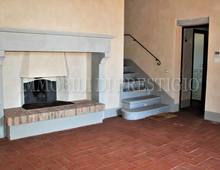 Detached house for sale in Palaia Usiglian Del Vescovo