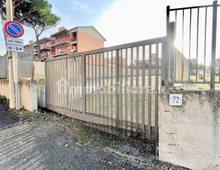 Altro in vendita a Roma Borghesiana - Valle Fiorita