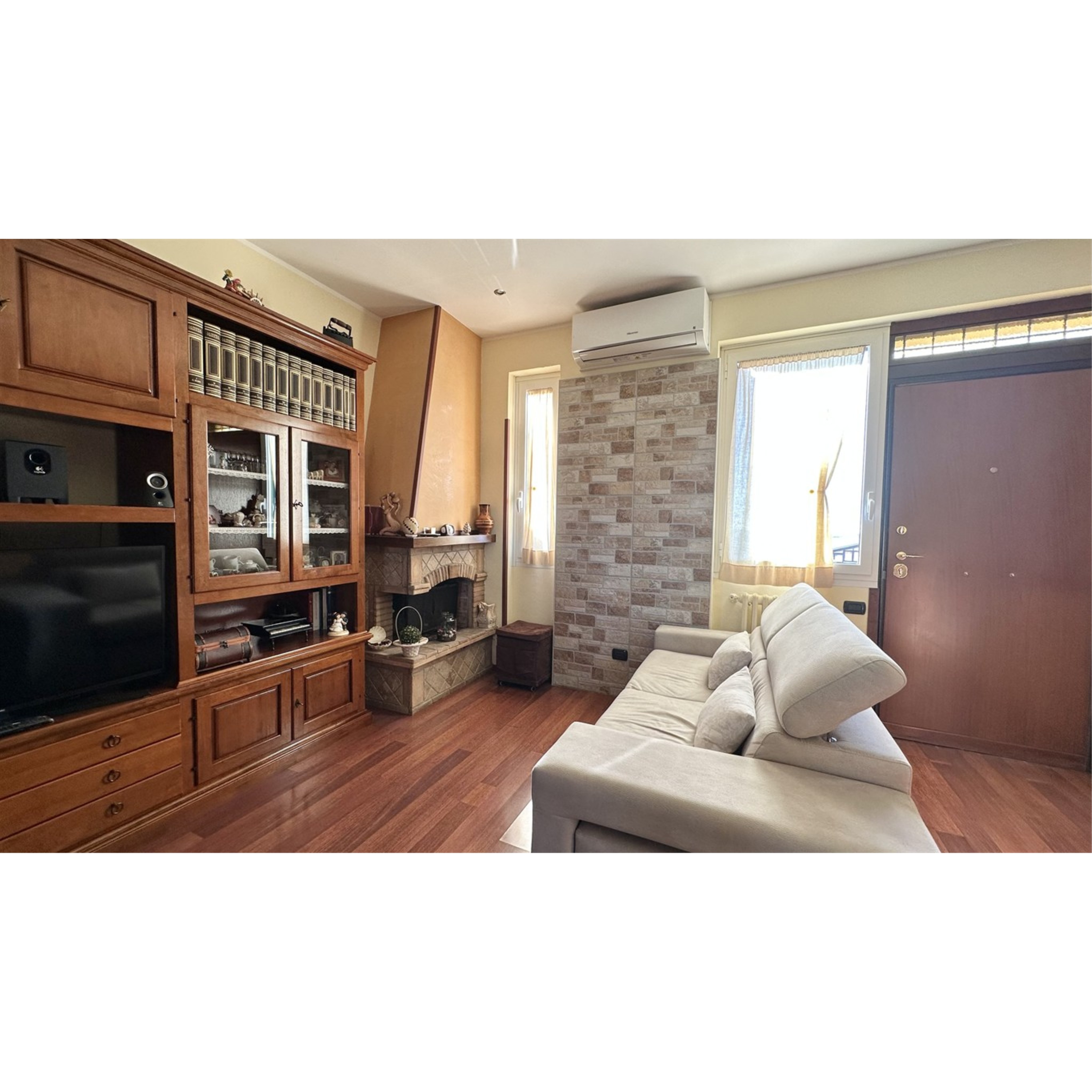 Foto Cometa 1 — Apartamento en venta en Albano Laziale