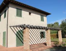Casa independiente en venta en Palaia Usiglian Del Vescovo