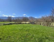 Leonessa  Vallunga  mq 220 + mq 17.000 terreno seminativo