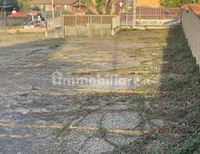 Altro in vendita a Roma Borghesiana - Valle Fiorita
