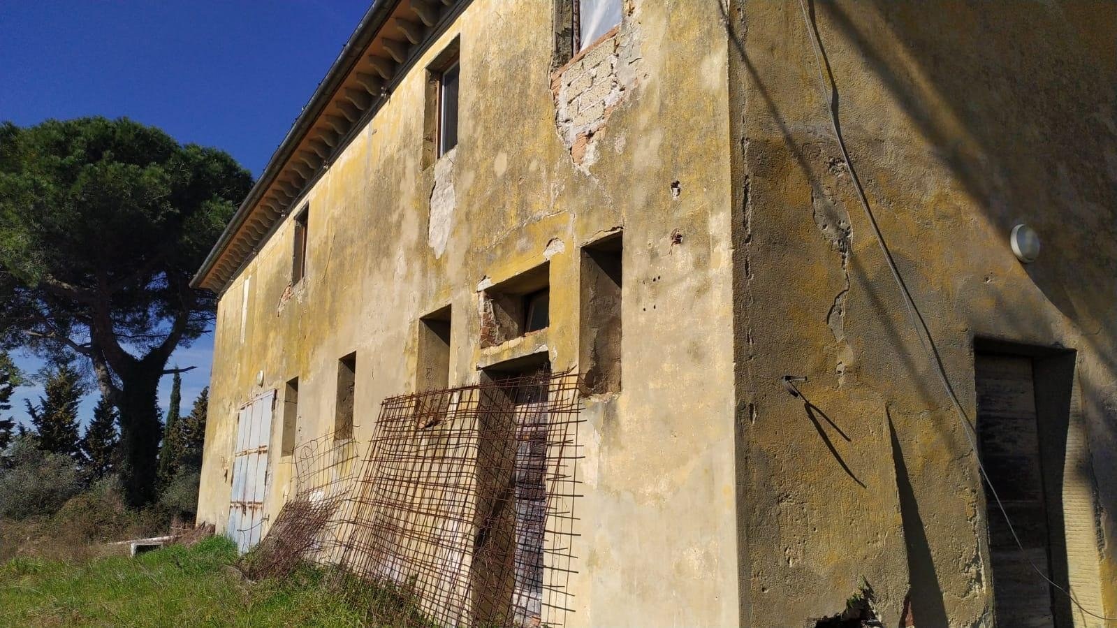 Maison individuelle à vendre à Palaia Usiglian Del Vescovo