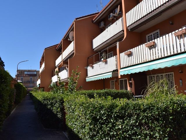 ROMA. Torre Angela, Bellissimo villino a schiera in complesso residenziale