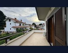 Foto Cometa 21 — Villa trifamiliare in vendita a Albano Laziale Olivella