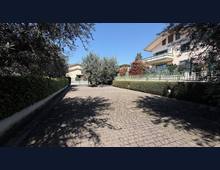 Foto Cometa 2 — Villa bifamiliare in vendita a Albano Laziale