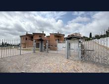 Foto Cometa 2 — Villa quadrifamiliare in vendita a Albano Laziale