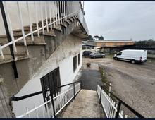 Foto Cometa 18 — Immobile commerciale in vendita a Roma
