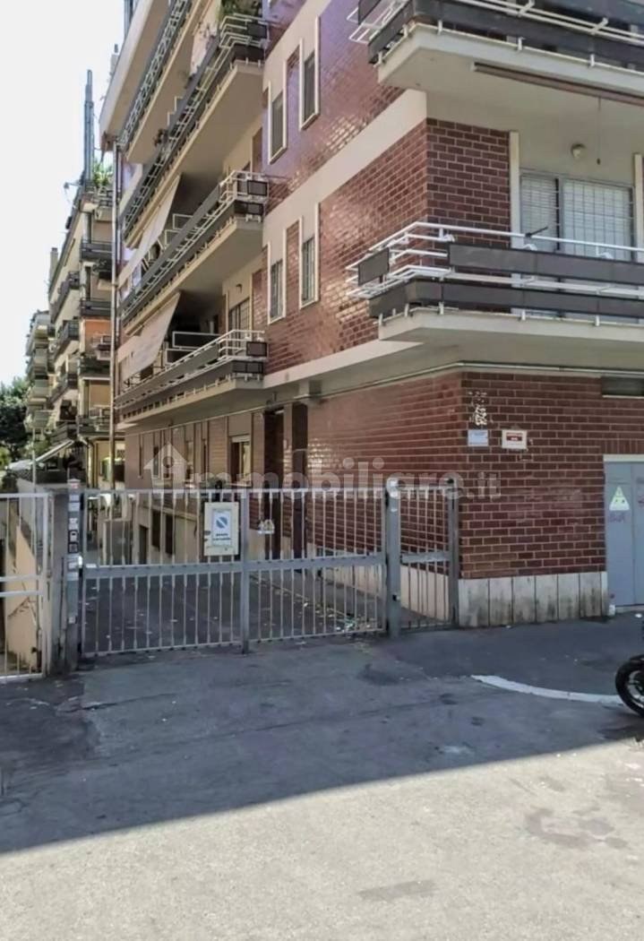 Box auto via Mare di Bering, Ostia Levante