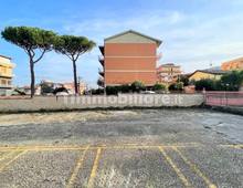 Altro in vendita a Roma Borghesiana - Valle Fiorita