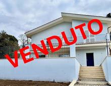 Foto Cometa 30 — Villa in vendita a Ariccia Montegentile