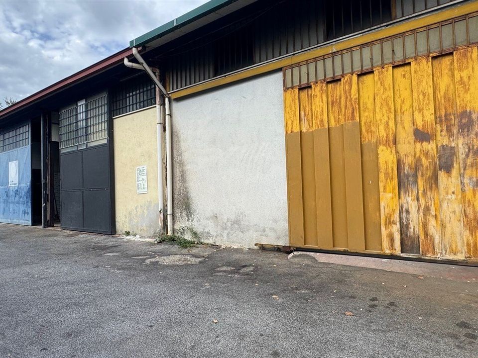Foto Cometa 1 — Immobile commerciale in vendita a Ariccia