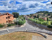 Foto Cometa 34 — Villa quadrifamiliare in vendita a Albano Laziale
