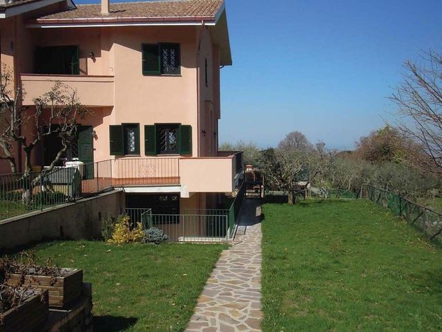 Villa bifamiliare Monte Porzio Catone