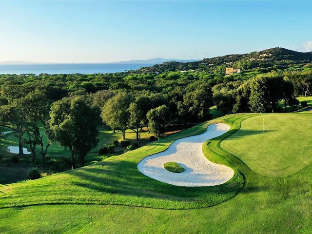 Splendida ed Esclusiva Proprietà Incastonata nella Dolce Collina di Punta Ala