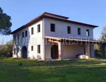 Casa indipendente in vendita a Palaia Usiglian Del Vescovo