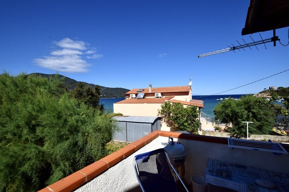 Appartamento in vendita a Marciana