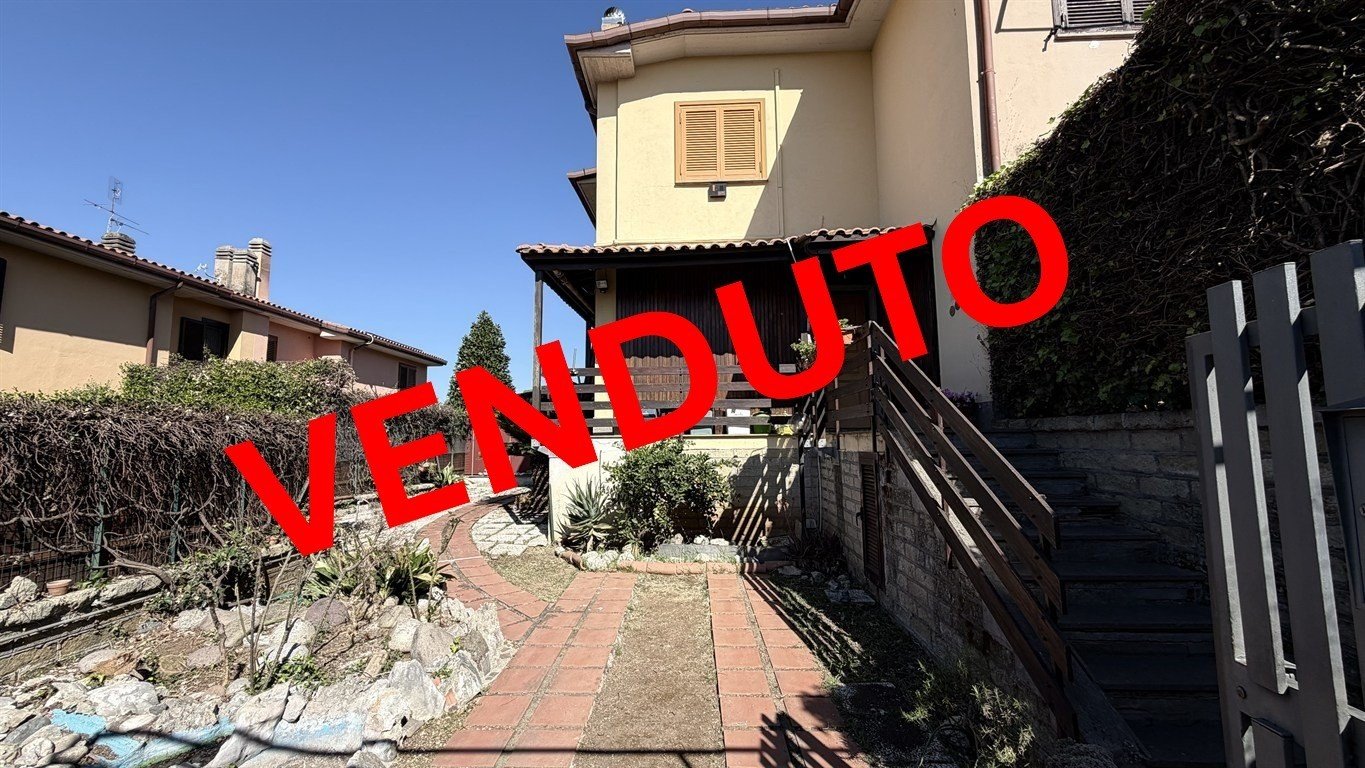 Villa a schiera Albano Laziale