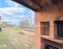 Villa in vendita a Montelibretti Colle Pizzuto