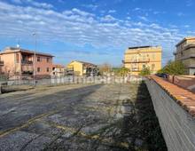 Altro in vendita a Roma Borghesiana - Valle Fiorita