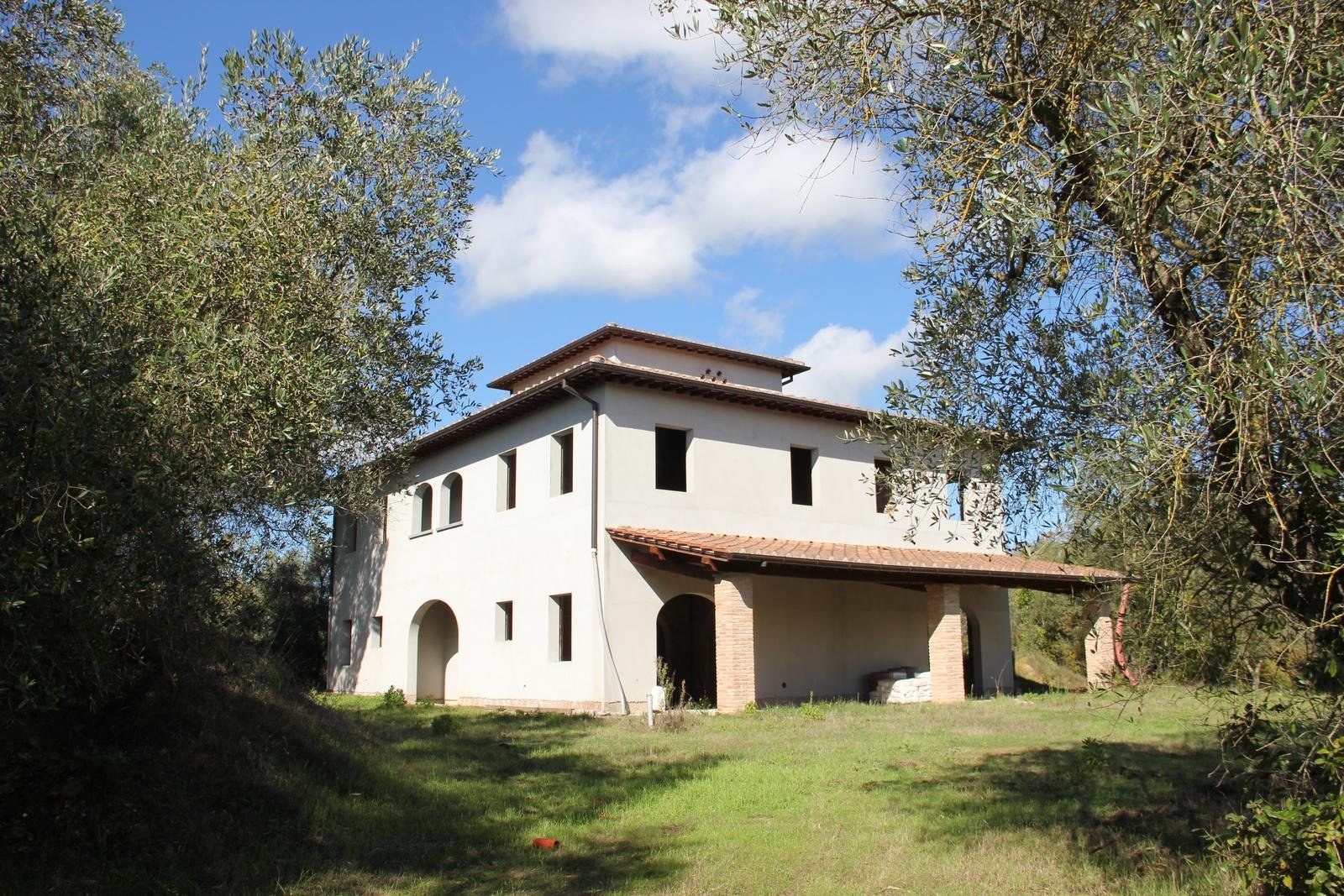 Moradia isolada à venda em Palaia Usiglian Del Vescovo