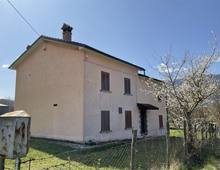Moradia isolada à venda em Leonessa