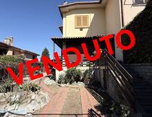 Foto Cometa 28 — Villa a schiera in vendita a Albano Laziale