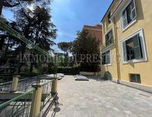 Villa in vendita a Roma Città Giardino